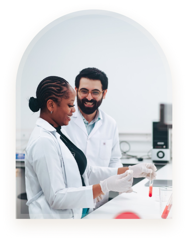 Two Hiba clinical specialists collaborating in a laboratory setting